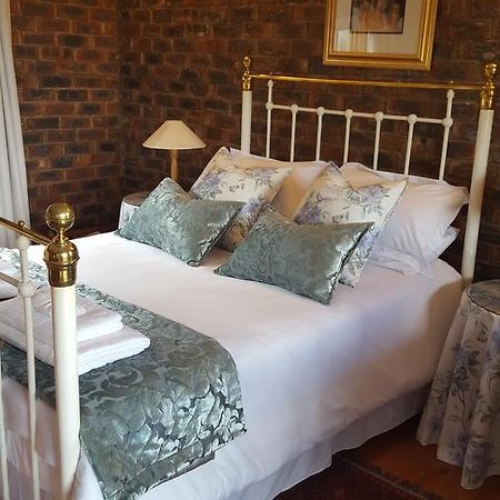 Clarens Cottages Экстерьер фото