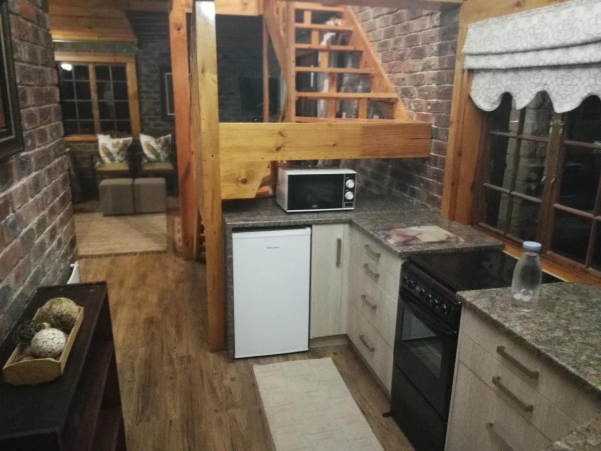 Clarens Cottages Экстерьер фото